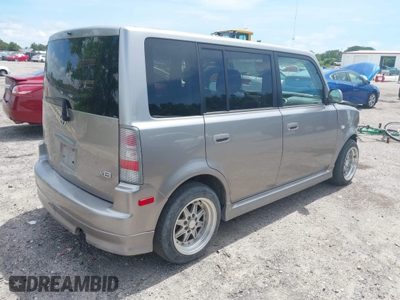 2006 Scion xB z VIN JTLKT324364083642, wystawiony jako IAAI lot #42681553 z przebiegiem 139 346 mil mil oraz . Historia ofert i sprzedaży dostępna na DreamBid. Obrazek 4.