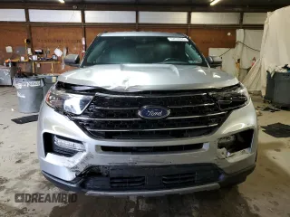 2020 Ford Explorer XLT with VIN 1FMSK8DH3LGB44781, listed as a Copart auction lot 52639065 with 44,670 mi miles and Salvage Title. Bid and sale history available at DreamBid. Image 5.