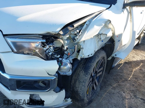 2018 Toyota 4Runner SR5 with VIN JTEBU5JR2J5558620, listed as a IAAI auction lot 41486145 with 172,007 mi miles and . Bid and sale history available at DreamBid. Image 6.
