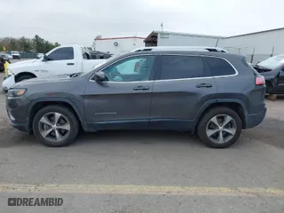 2019 Jeep Cherokee Limited with VIN 1C4PJMDX6KD103879, listed as a IAAI auction lot 41808223 with 72,308 mi miles. Bid and sale history available at carsss.com. Image 15.