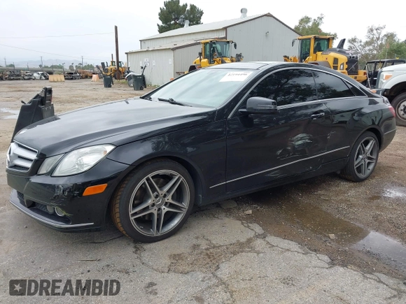 2010 Mercedes-Benz E 350 with VIN WDDKJ5GB8AF042429, listed as a IAAI auction lot 42194496 with 158,320 mi miles and . Bid and sale history available at DreamBid. Image 2.