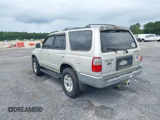 1999 Toyota 4Runner SR5 z VIN JT3GN86RXX0122884, wystawiony jako IAAI lot #42475427 z przebiegiem 143 853 mil mil oraz . Historia ofert i sprzedaży dostępna na DreamBid. Obrazek 3.