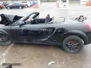 2002 Toyota MR2 Spyder with VIN JTDFR320720045244, listed as a IAAI auction lot 40486938 with 61,802 mi miles. Bid and sale history available at carsss.com. Image 15.