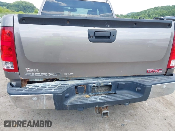 2012 GMC Sierra 1500 SLT with VIN 3GTP2WE71CG189114, listed as a IAAI auction lot 42661045 with 194,328 mi miles and . Bid and sale history available at DreamBid. Image 18.