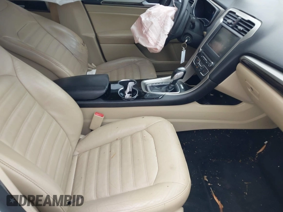 2016 Ford Fusion SE с VIN 3FA6P0HD5GR132698, выставлен на аукционе IAAI как лот 41461975 с пробегом 127 855 миль миль и . История ставок и продаж доступна на DreamBid. Изображение 5.