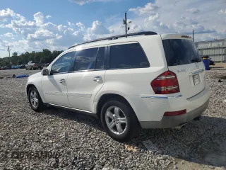 2007 Mercedes-Benz GL-Class with VIN 4JGBF71E17A212383, listed as a Copart auction lot 69696554 with 136,236 mi miles and Clean Title. Bid and sale history available at carsss.com. Image 2.