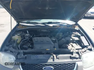 2002 Ford Escape XLT Choice с VIN 1FMCU04112KB54482, выставлен на аукционе IAAI как лот 42391708 с пробегом 212 729 миль миль и . История ставок и продаж доступна на DreamBid. Изображение 10.