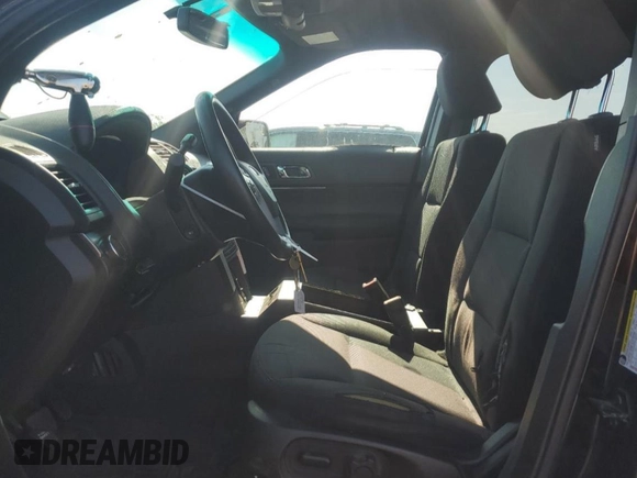 2015 Ford Utility Police Interceptor with VIN 1FM5K8AR9FGB26168, listed as a Copart auction lot 53638725 with 146,251 mi miles and Salvage Title. Bid and sale history available at carsss.com. Image 7.