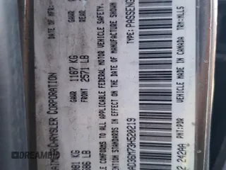 2003 Chrysler Concorde z VIN 2C3AD36M73H520219, wystawiony jako Copart lot #82895394 z przebiegiem 242 758 mil mil oraz Szkoda całkowita • Salvage title. Historia ofert i sprzedaży dostępna na DreamBid. Obrazek 15.