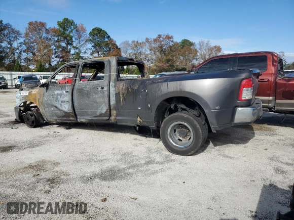 2020 Ram 3500 Tradesman with VIN 3C63RRGL8LG271242, listed as a Copart auction lot 85221534 with 0 mi miles and Salvage Title. Bid and sale history available at carsss.com. Image 2.