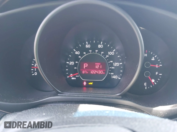 2016 Kia Soul + z VIN KNDJP3A54G7326607, wystawiony jako IAAI lot #39560246 z przebiegiem 122 430 mil mil oraz . Historia ofert i sprzedaży dostępna na DreamBid. Obrazek 7.