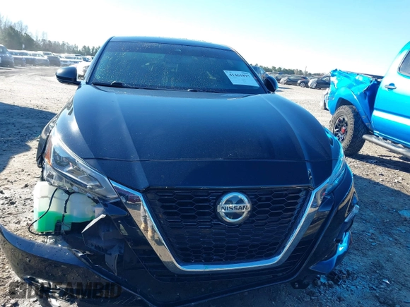 2019 Nissan Altima 2.5 SL with VIN 1N4BL4EV6KC225851, listed as a IAAI auction lot 41461897 with 83,942 mi miles. Bid and sale history available at carsss.com. Image 12.