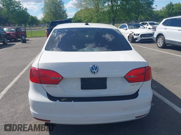 2012 Volkswagen Jetta SE z VIN 3VWDX7AJ7CM362001, wystawiony jako IAAI lot #42209146 z przebiegiem 200 566 mil mil oraz . Historia ofert i sprzedaży dostępna na DreamBid. Obrazek 17.