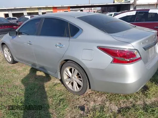 2014 Nissan Altima 2.5 S with VIN 1N4AL3AP2EN235296, listed as a IAAI auction lot 41938681 with Not Provided miles. Bid and sale history available at carsss.com. Image 3.