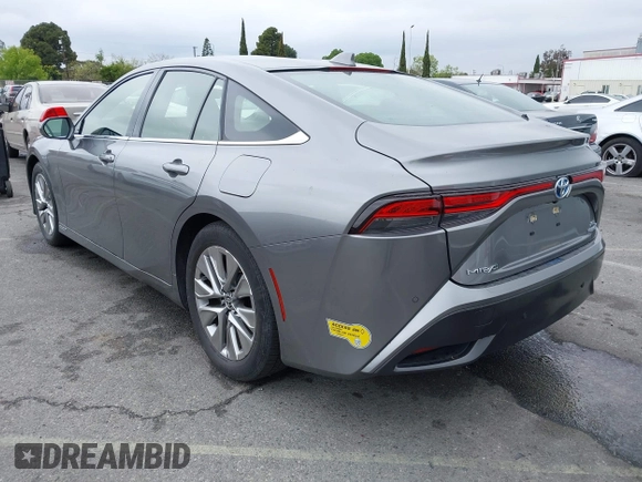 2022 Toyota Mirai XLE z VIN JTDAAAAA0NA004985, wystawiony jako IAAI lot #41902348 z przebiegiem 36 208 mil mil oraz . Historia ofert i sprzedaży dostępna na DreamBid. Obrazek 3.
