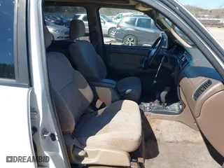 1999 Toyota 4Runner SR5 with VIN JT3HN86R5X0207829, listed as a IAAI auction lot 41875252 with 279,789 mi miles. Bid and sale history available at carsss.com. Image 5.