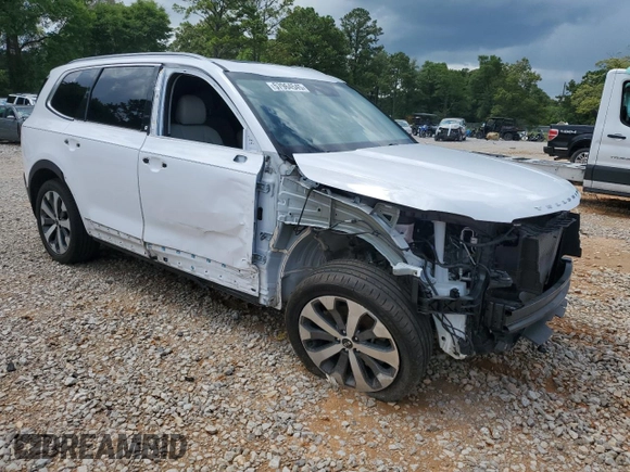 2021 Kia Telluride S with VIN 5XYP6DHC1MG156986, listed as a Copart auction lot 57964545 with 94,541 mi miles and Salvage title. Bid and sale history available at DreamBid. Image 4.
