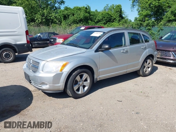 2012 Dodge Caliber SXT z VIN 1C3CDWDA4CD535843, wystawiony jako IAAI lot #42306769 z przebiegiem 188 240 mil mil oraz . Historia ofert i sprzedaży dostępna na DreamBid. Obrazek 2.