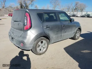 2017 Kia Soul with VIN KNDJN2A24H7487434, listed as a IAAI auction lot 41414887 with 102,972 mi miles. Bid and sale history available at carsss.com. Image 4.