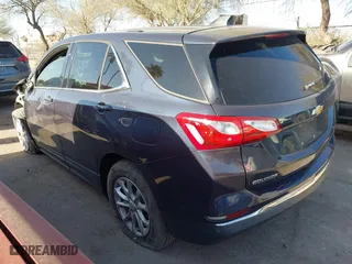 2019 Chevrolet Equinox LT with VIN 3GNAXKEV6KS515040, listed as a IAAI auction lot 41709335 with 114,233 mi miles. Bid and sale history available at carsss.com. Image 3.