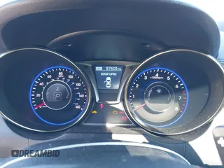 2013 Hyundai Genesis Coupe R-Spec with VIN KMHHT6KD2DU084006, listed as a IAAI auction lot 41630418 with 87,605 mi miles and . Bid and sale history available at DreamBid. Image 7.