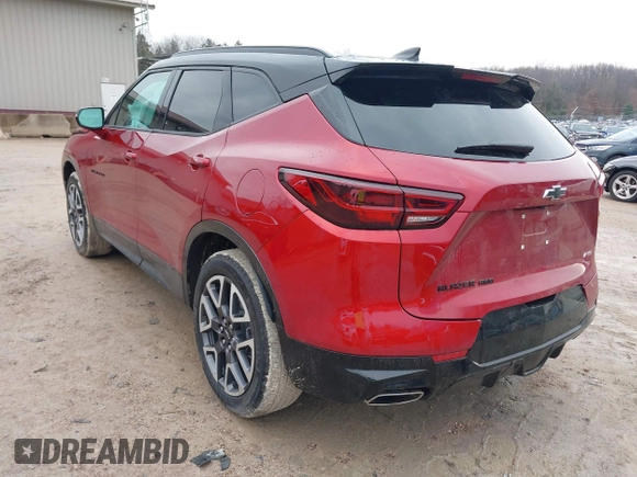 2024 Chevrolet Blazer RS z VIN 3GNKBKRS1RS219856, wystawiony jako IAAI lot #41646667 z przebiegiem 11 947 mil mil oraz . Historia ofert i sprzedaży dostępna na DreamBid. Obrazek 3.