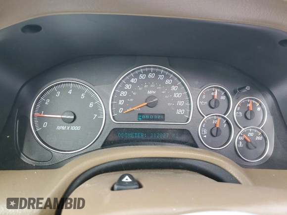 2002 GMC Envoy SLT with VIN 1GKDT13SX22353269, listed as a Copart auction lot 45421375 with 212,027 mi miles and Salvage Title. Bid and sale history available at carsss.com. Image 9.