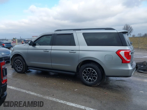 2020 Ford Expedition Max XLT z VIN 1FMJK1JT7LEA46344, wystawiony jako IAAI lot #41510918 z przebiegiem 81 991 mil mil oraz . Historia ofert i sprzedaży dostępna na DreamBid. Obrazek 15.