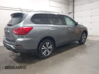 2017 Nissan Pathfinder SV with VIN 5N1DR2MM1HC668654, listed as a IAAI auction lot 42500600 with 71,434 mi miles and . Bid and sale history available at DreamBid. Image 4.