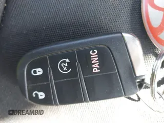 2018 Jeep Renegade Latitude z VIN ZACCJBBB3JPG88611, wystawiony jako IAAI lot #41412279 z przebiegiem 78 929 mil mil oraz . Historia ofert i sprzedaży dostępna na DreamBid. Obrazek 11.
