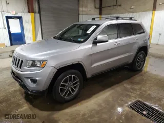 2015 Jeep Grand Cherokee Laredo with VIN 1C4RJFAG2FC828769, listed as a Copart auction lot 86611744 with 84,616 mi miles and Salvage Title. Bid and sale history available at carsss.com. Image 1.