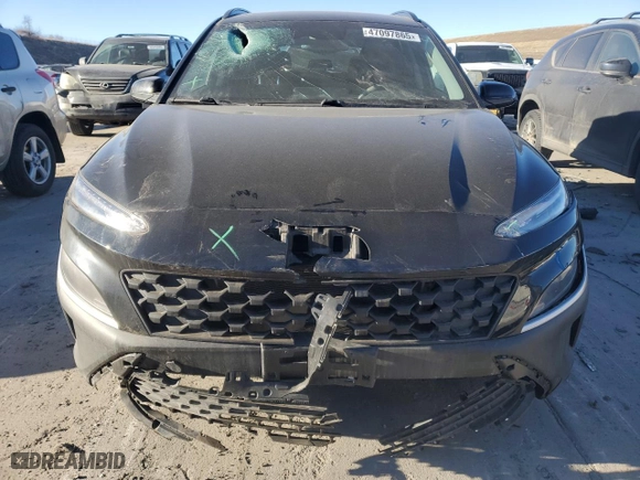 2023 Hyundai Kona SEL with VIN KM8K6CAB7PU929397, listed as a Copart auction lot 47097865 with 25,475 mi miles and Salvage Title. Bid and sale history available at carsss.com. Image 5.