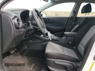 2022 Hyundai Kona SE z VIN KM8K2CAB8NU815630, wystawiony jako Copart lot #53125475 z przebiegiem 47 564 mil mil oraz Szkoda całkowita • Salvage title. Historia ofert i sprzedaży dostępna na DreamBid. Obrazek 7.