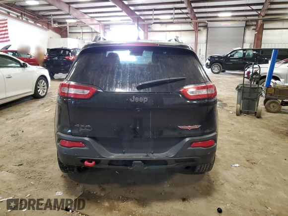 2018 Jeep Cherokee Trailhawk Leather Plus with VIN 1C4PJMBX4JD558201, listed as a Copart auction lot 53462775 with 94,604 mi miles and Salvage title. Bid and sale history available at DreamBid. Image 6.