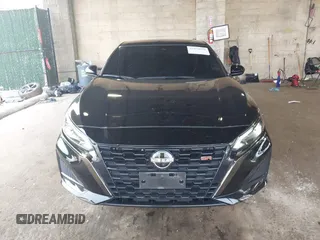 2024 Nissan Altima SR with VIN 1N4BL4CV2RN410920, listed as a IAAI auction lot 42474952 with 23,587 mi miles and . Bid and sale history available at DreamBid. Image 13.