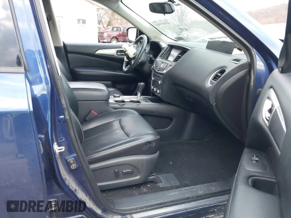 2017 Nissan Pathfinder SV with VIN 5N1DR2MM7HC676788, listed as a IAAI auction lot 41021944 with 80,009 mi miles. Bid and sale history available at carsss.com. Image 5.