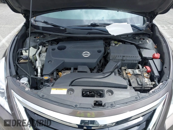 2013 Nissan Altima SV with VIN 1N4AL3AP5DN515499, listed as a IAAI auction lot 42121250 with 78,321 mi miles and . Bid and sale history available at carsss.com. Image 10.
