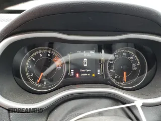 2018 Jeep Cherokee Latitude Plus with VIN 1C4PJLLX1JD524550, listed as a Copart auction lot 75652534 with 240,091 mi miles and Salvage Title. Bid and sale history available at carsss.com. Image 9.