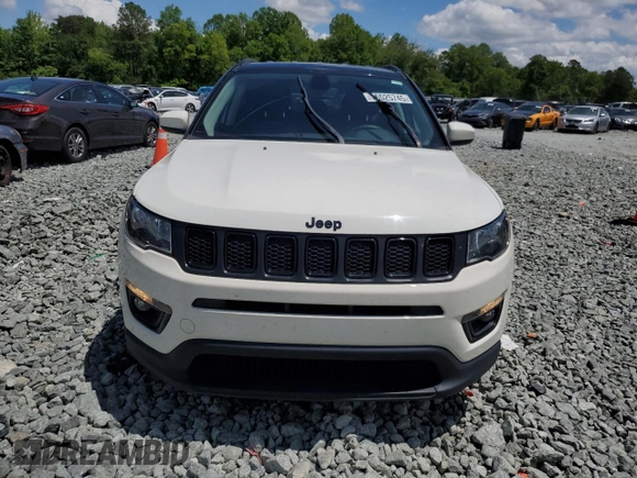 2021 Jeep Compass Altitude with VIN 3C4NJCBB4MT587380, listed as a Copart auction lot 56525745 with 83,003 mi miles and Salvage title. Bid and sale history available at DreamBid. Image 5.
