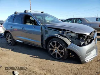 2018 Volvo XC60 Inscription with VIN LYVA22RLXJB088163, listed as a Copart auction lot 77158284 with 45,918 mi miles and Clean Title. Bid and sale history available at DreamBid. Image 4.