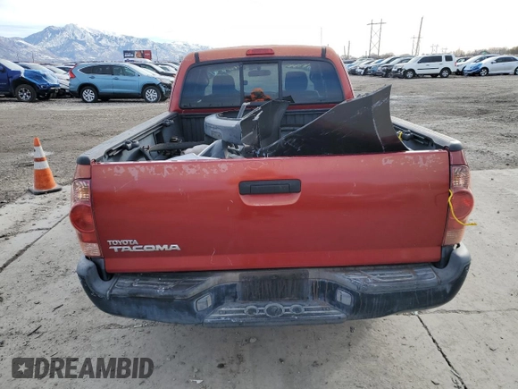2006 Toyota Tacoma z VIN 5TETX22N66Z153181, wystawiony jako Copart lot #87746685 z przebiegiem 254 456 mil mil oraz Szkody całkowita. Historia ofert i sprzedaży dostępna na DreamBid. Obrazek 6.