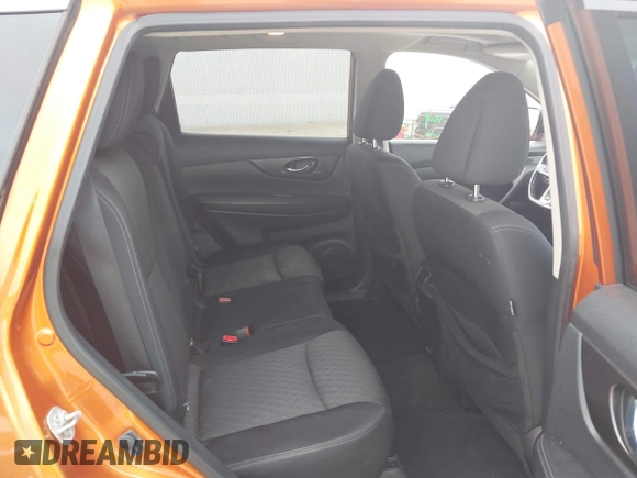 2018 Nissan Rogue SV with VIN JN8AT2MT1JW459326, listed as a IAAI auction lot 41891985 with 139,206 mi miles and . Bid and sale history available at carsss.com. Image 8.
