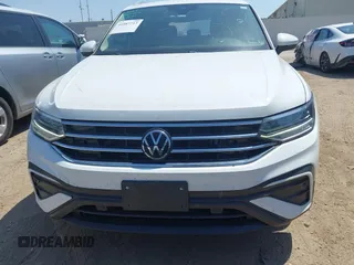 2022 Volkswagen Tiguan SE with VIN 3VV3B7AX7NM032705, listed as a IAAI auction lot 41987713 with 34,010 mi miles and . Bid and sale history available at DreamBid. Image 12.