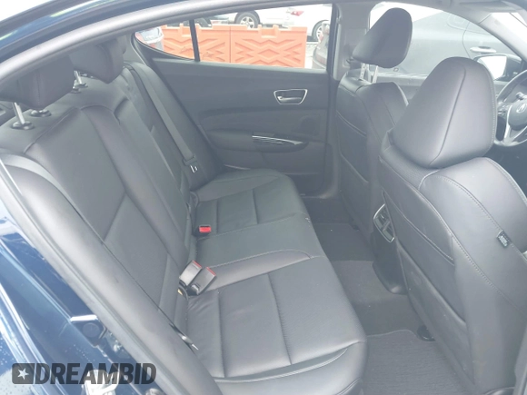 2020 Acura TLX w/Technology Pkg with VIN 19UUB1F57LA015342, listed as a IAAI auction lot 41553319 with 18,111 mi miles. Bid and sale history available at carsss.com. Image 8.