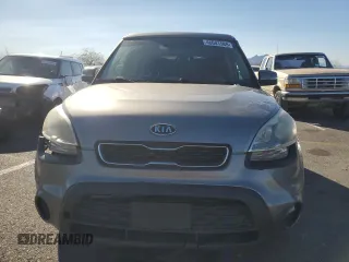 2012 Kia Soul + with VIN KNDJT2A6XC7450261, listed as a Copart auction lot 46681565 with 224,883 mi miles and Salvage Title. Bid and sale history available at carsss.com. Image 5.