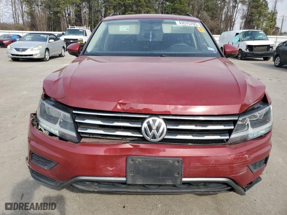 2020 Volkswagen Tiguan SE with VIN 3VV3B7AX3LM019091, listed as a Copart auction lot 43575705 with 135,578 mi miles and Salvage Title. Bid and sale history available at carsss.com. Image 5.