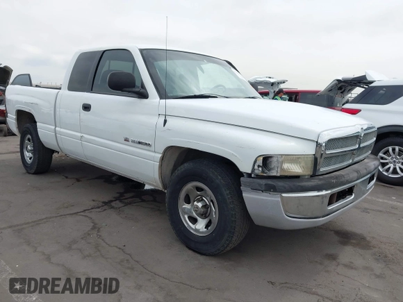 2001 Dodge 1500 z VIN 3B7HC13Y31M536750, wystawiony jako IAAI lot #42359379 z przebiegiem 203 980 mil mil oraz . Historia ofert i sprzedaży dostępna na DreamBid. Obrazek 1.