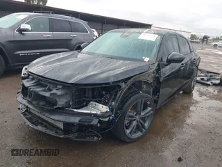 2024 Acura Integra w/A-Spec Package z VIN 19UDE4H37RA012809, wystawiony jako IAAI lot #41765651 z przebiegiem 11 017 mil mil oraz . Historia ofert i sprzedaży dostępna na DreamBid. Obrazek 6.