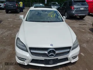2013 Mercedes-Benz CLS 550 с VIN WDDLJ7DB6DA073913, выставлен на аукционе IAAI как лот 42376739 с пробегом 143 955 миль миль и . История ставок и продаж доступна на DreamBid. Изображение 6.