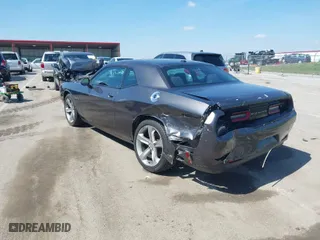 2015 Dodge Challenger R/T with VIN 2C3CDZAT2FH823343, listed as a IAAI auction lot 41877114 with 161,665 mi miles. Bid and sale history available at carsss.com. Image 3.